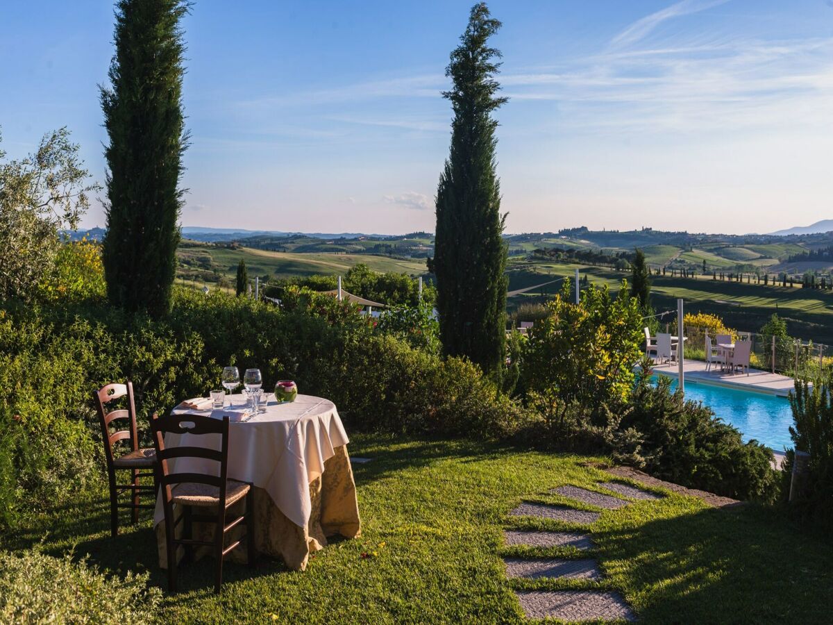 Holiday house Bauernhof mit eigenem Pool zwischen Kultur und Natur, zwischen Pisa und Florenz - Outdoor photo 5