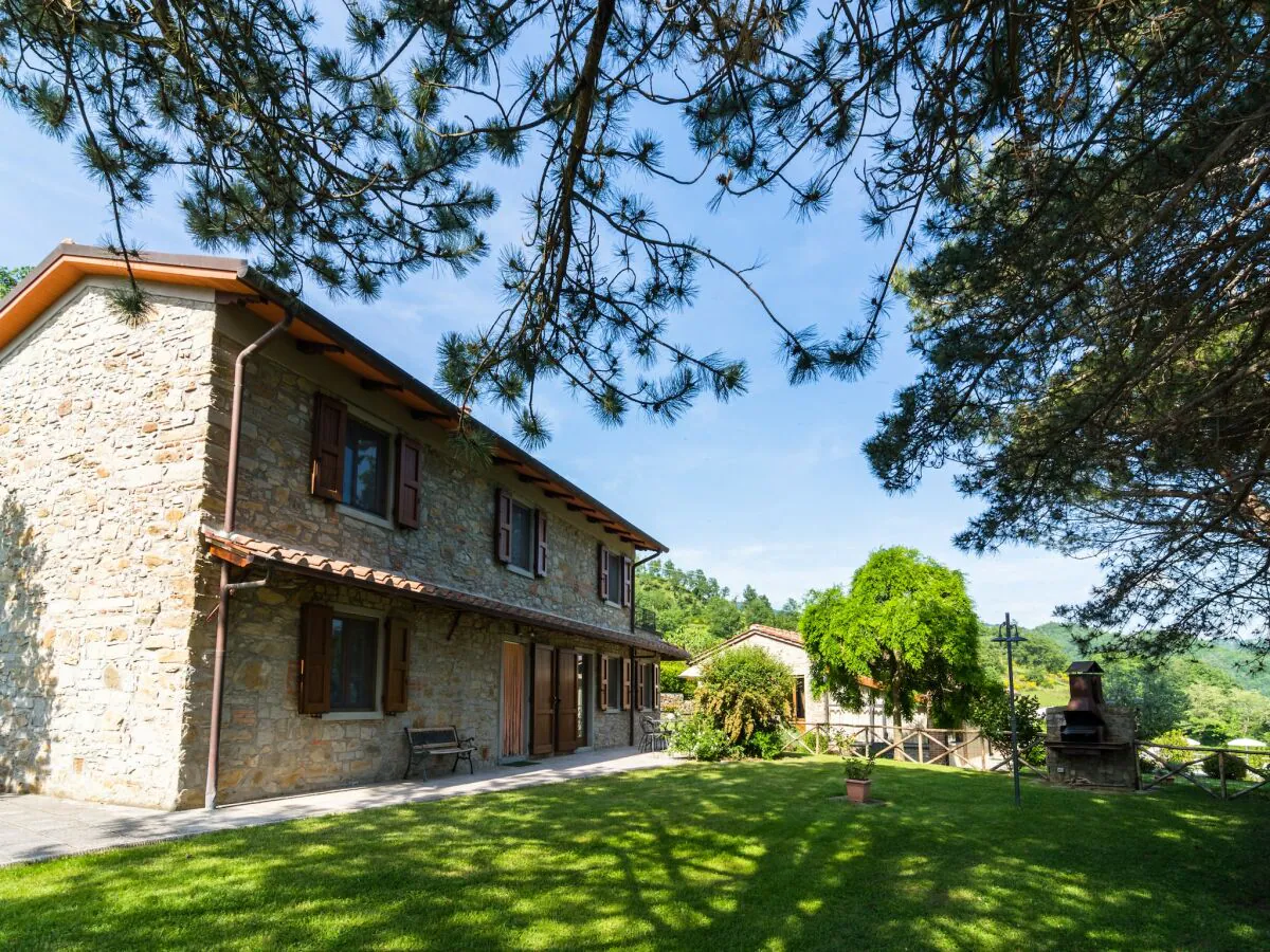 Holiday house Wunderschönes Ferienhaus in Dicomano mit Schwimmbad