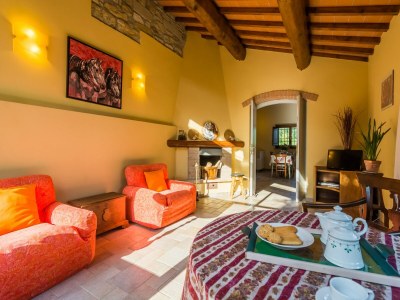 Holiday house Schönes Cottage in Dicomano mit Pool - Features photo 17