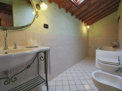Farmhouse Idyllischer Bauernhof in 

 Montepulciano mit Pool - Features photo 25