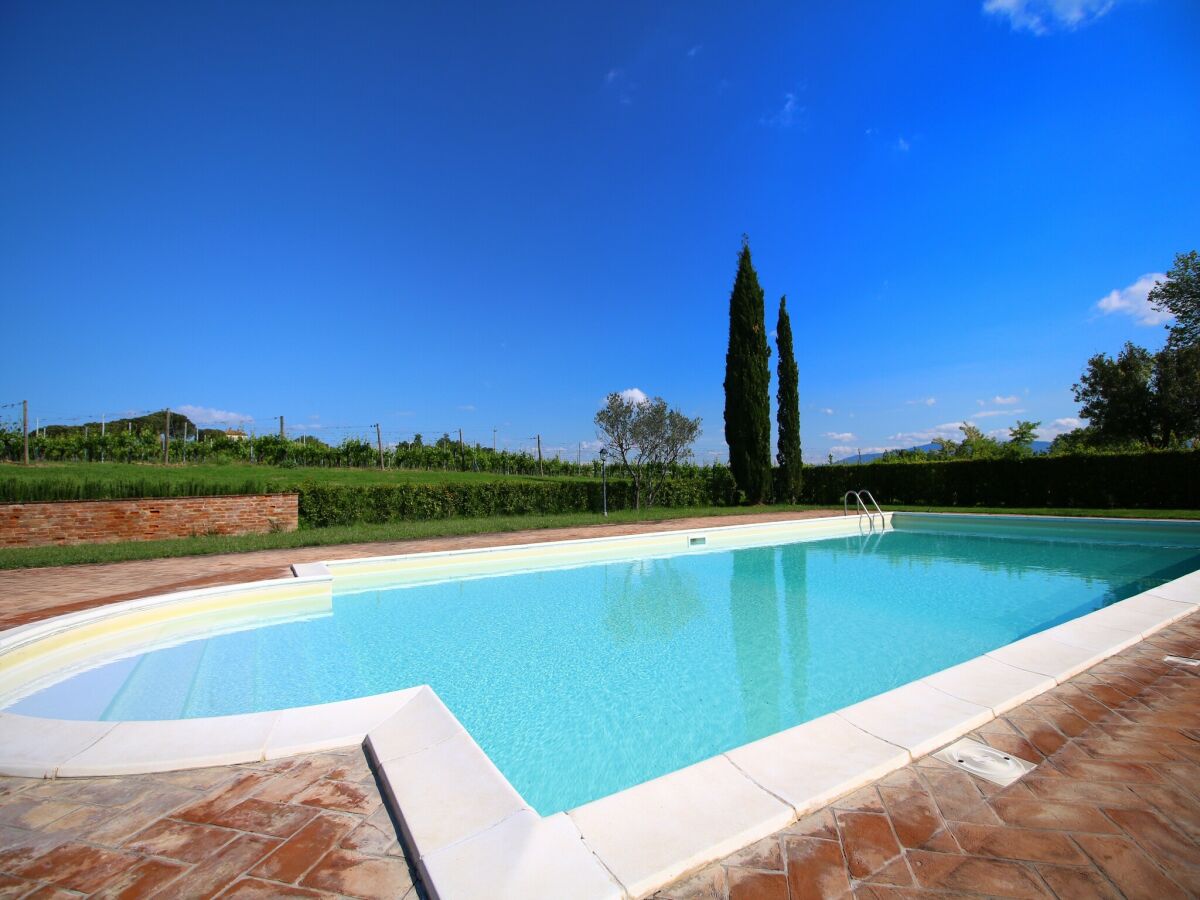 Farmhouse Ruhiger Bauernhof in 

 Montepulciano mit Pool