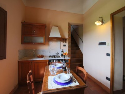 Farmhouse Ruhiger Bauernhof in 

 Montepulciano mit Pool - Features photo 21