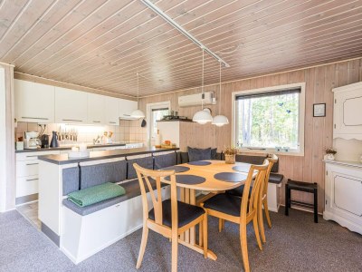 Holiday house 6 person holiday home in Blåvand - Outdoor photo 23