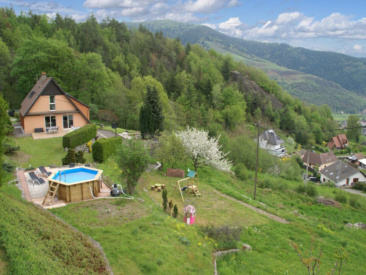 Holiday house Modern villa with pool, jacuzzi and sauna in top location with stunning view