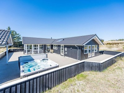 Holiday house 10 Personen Ferienhaus in Henne - Holiday house