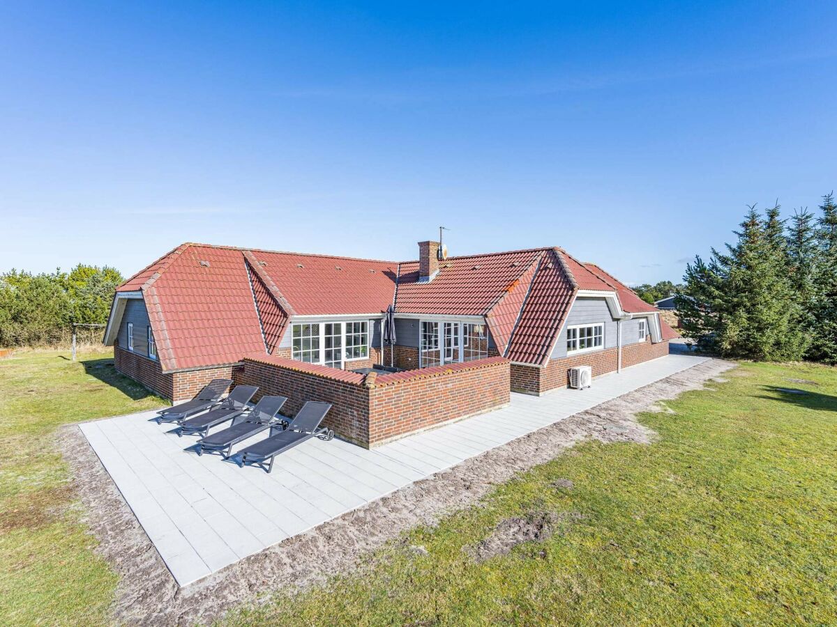 Holiday house 8 person holiday home in Vejers Strand