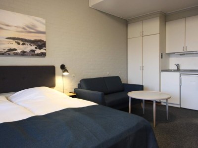 Holiday park 2 Personen Ferienhaus in Allinge - Outdoor photo 9