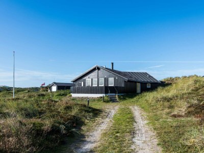 Holiday house 4 person holiday home in Henne - Outdoor photo 23