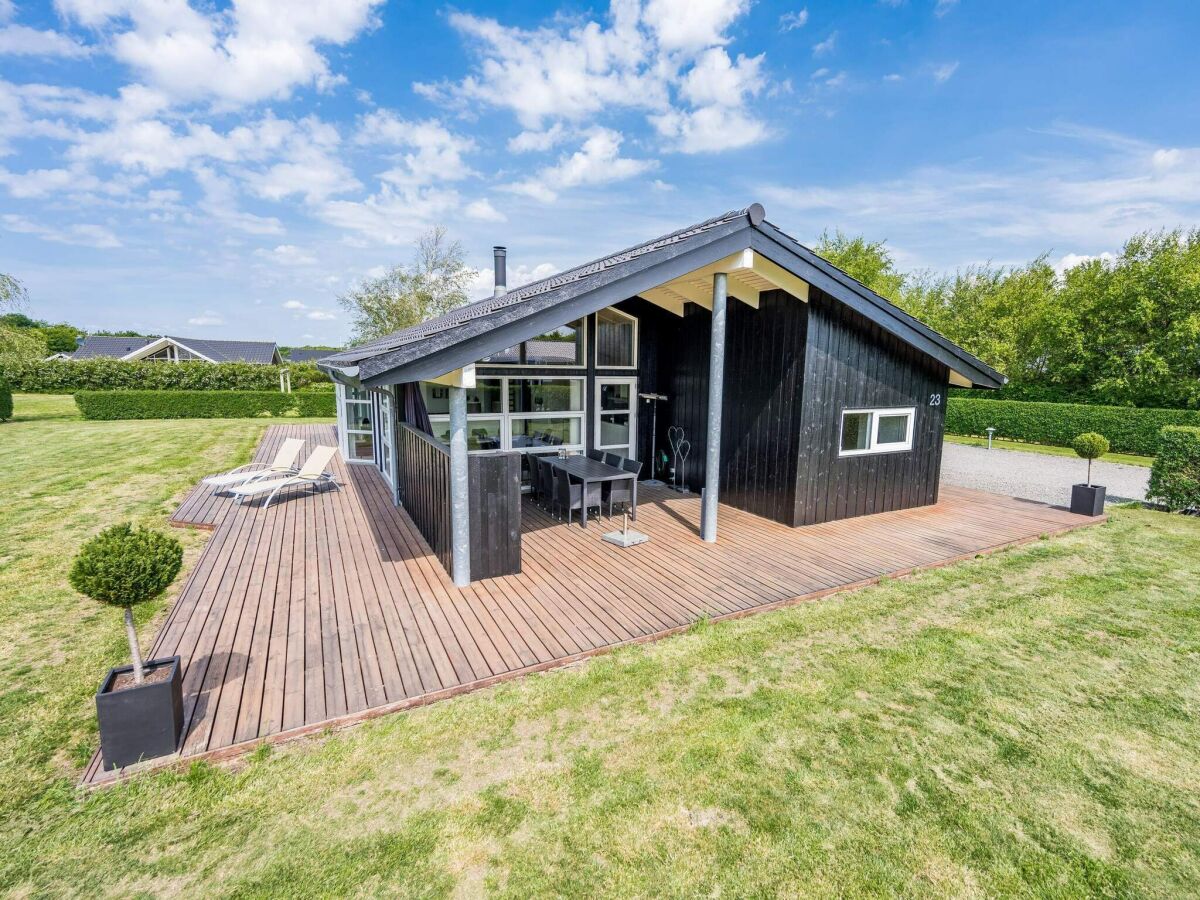 Holiday house 6 person holiday home in Hemmet