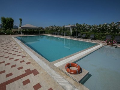 Holiday house Hübsche Wohnung mit Pool in Lazise - Outdoor photo 11