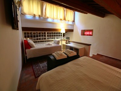 Villa Geräumige Villa in Fabriano mit Swimmingpool - Features photo 34