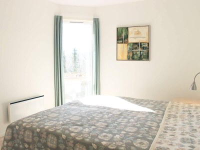 Holiday park 6 person holiday home in Allinge - Outdoor photo 6
