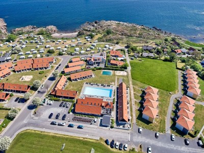 Holiday park Standard-Apartment mit Meerblick in Gudhjem - Outdoor photo 34