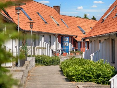 Holiday park Standard-Apartment mit Meerblick in Gudhjem - Outdoor photo 36