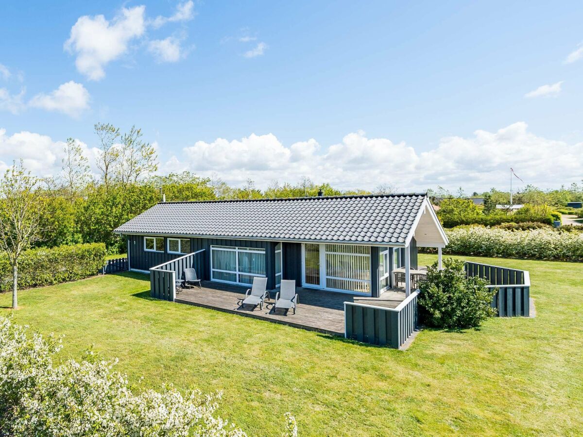 Holiday house 6 person holiday home in Tarm