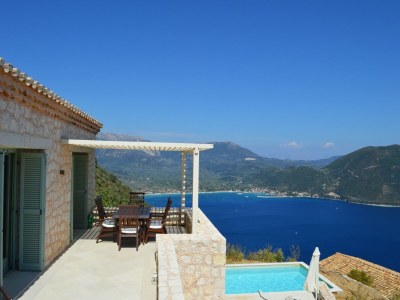 Villa Villa in Vasiliki mit Pool & Stränden in Vasiliki - Villa
