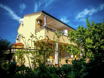 Apartment Wohnung auf kroatischen Inseln mit Aussicht in Malinska - Apartment