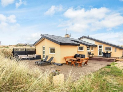 Holiday house 8 person holiday home in Hvide Sande - Holiday house
