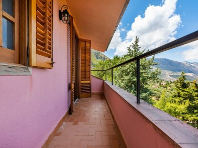 Villa Belvilla by OYO Quaint Villa in Carini with Garden - Features photo 14