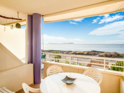 Holiday house Belvilla by OYO Apartamento en Cala de Bou - Outdoor photo 6