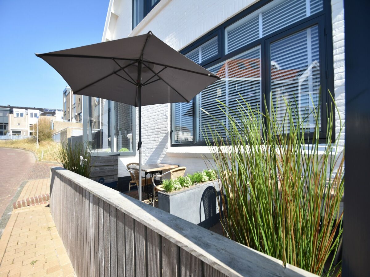 Apartment Elegant studio near beach