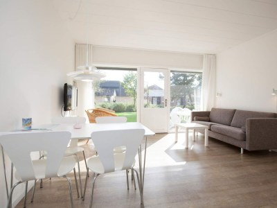 Holiday park 4 person holiday home on a holiday park in Blåvand - Outdoor photo 30