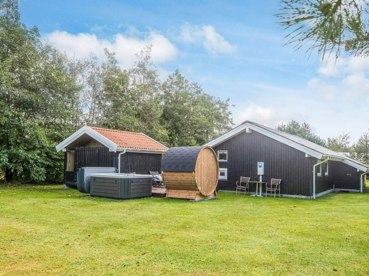 Holiday house Ferienhaus mit Spa & Sauna - Outdoor photo 5