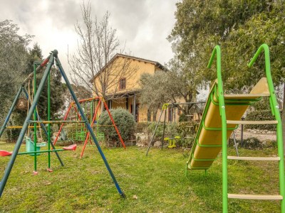 Holiday house Abgeschiedenes Ferienhaus in Montefalco mit Swimmingpool - Outdoor photo 36