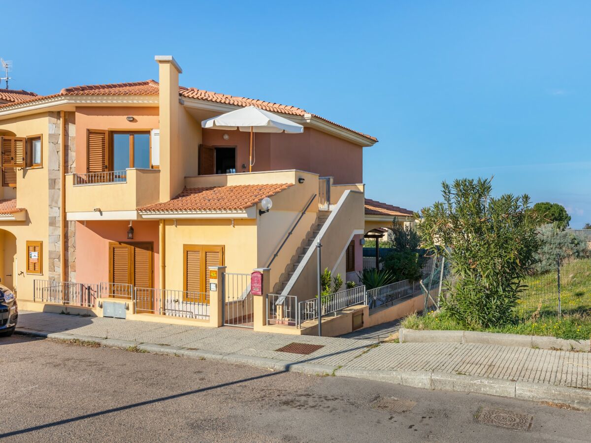 Apartment Belvilla by OYO Villa Pitti