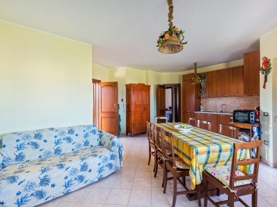 Apartment Belvilla by OYO Villa Pitti - Features photo 9