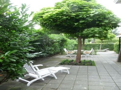 Holiday house Comfortable holiday home in former school - Outdoor photo 3