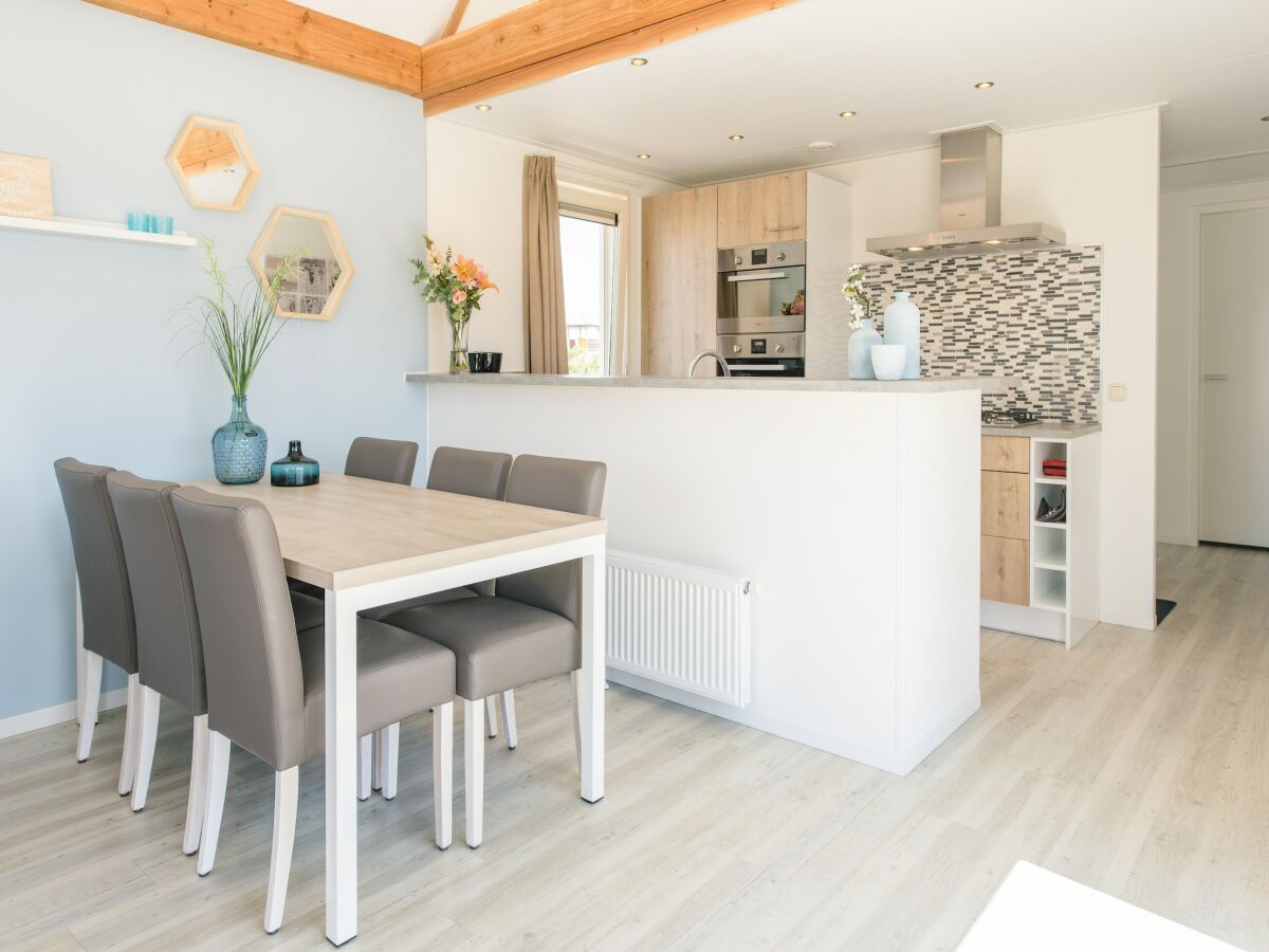Holiday park Gemütliche Lodge bei Hollum - Features photo 5