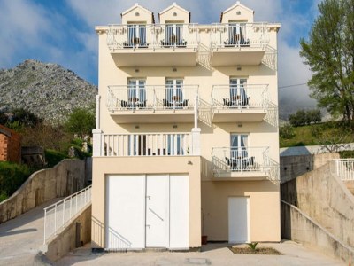 Apartment Villa Samba- Premium One-Bedroom Apartment with Balcony and Sea View - Outdoor photo 3