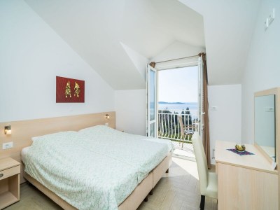 Apartment Villa Samba- Premium One-Bedroom Apartment with Balcony and Sea View - Features photo 9