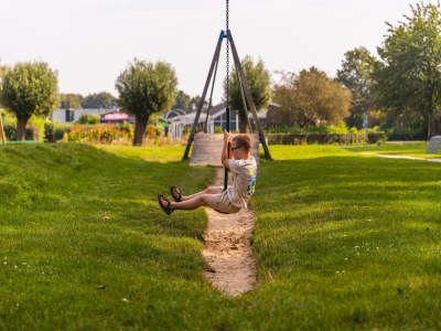 Holiday park Safari lodge for 6 people with veranda near the IJsselmeer - Outdoor photo 13