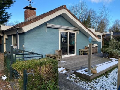 Holiday house Amazing holiday home in Lauwersoog with sauna - Outdoor photo 6