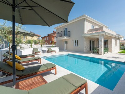 Villa Villa An with Private Pool in Umag - Villa