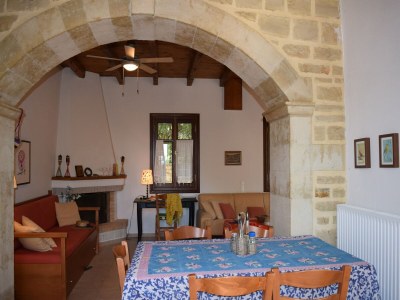 Villa Villa in Prines with White Mountains View - Features photo 22