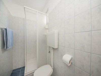 Apartment Bertie's Lodge - Comfort One Bedroom Apartment with Balcony and Sea View(A3) - Features photo 7