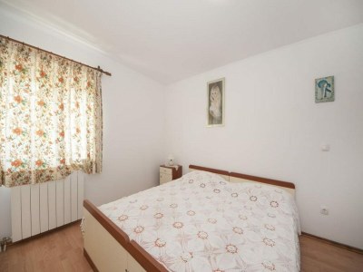Apartment Bertie's Lodge - Comfort One Bedroom Apartment with Balcony and Sea View(A3) - Features photo 11