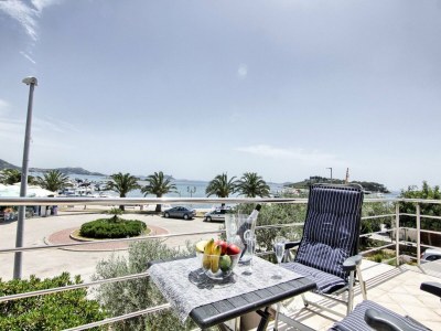 Apartment Apartments Victoria - One Bedroom Apartment with Terrace and Sea View (A1) - Outdoor photo 5