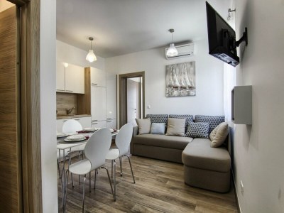 Apartment Apartments Victoria - One Bedroom Apartment with Terrace (A2) in Pakostane - Apartment