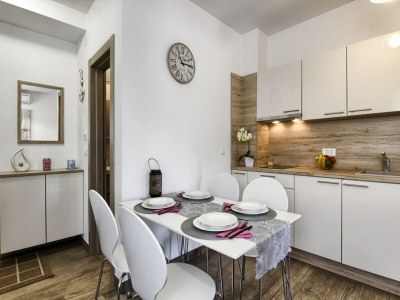 Apartment Apartments Victoria - One Bedroom Apartment with Terrace (A2) - Features photo 12