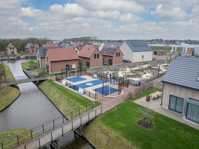 Holiday park Villa by Lake Veere with Modern Amenities - Environment photo 15