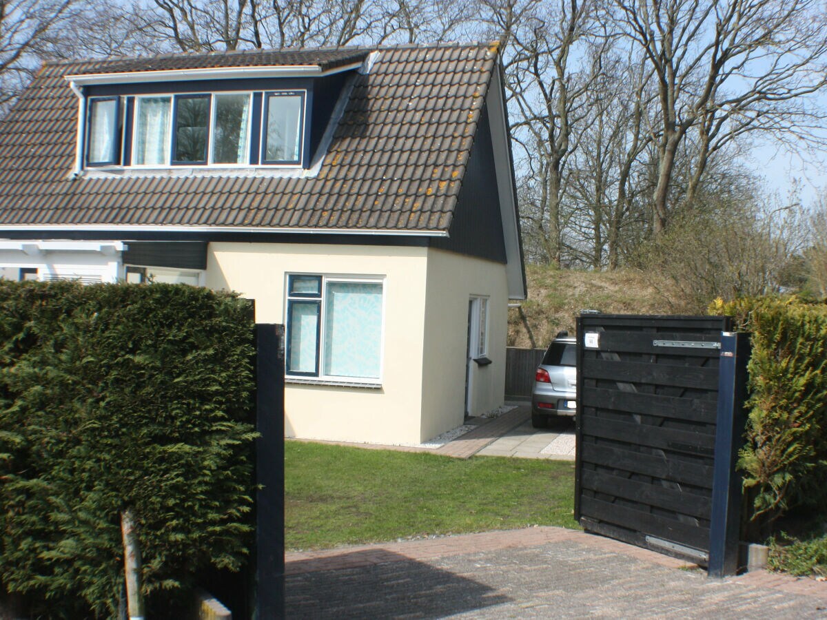 Holiday apartment Huijsmansverhuur Type A de Luxe Grevelingen 90 - Outdoor photo 4