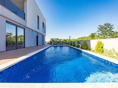 Villa Villa Pinus in Cervar Porat - Villa