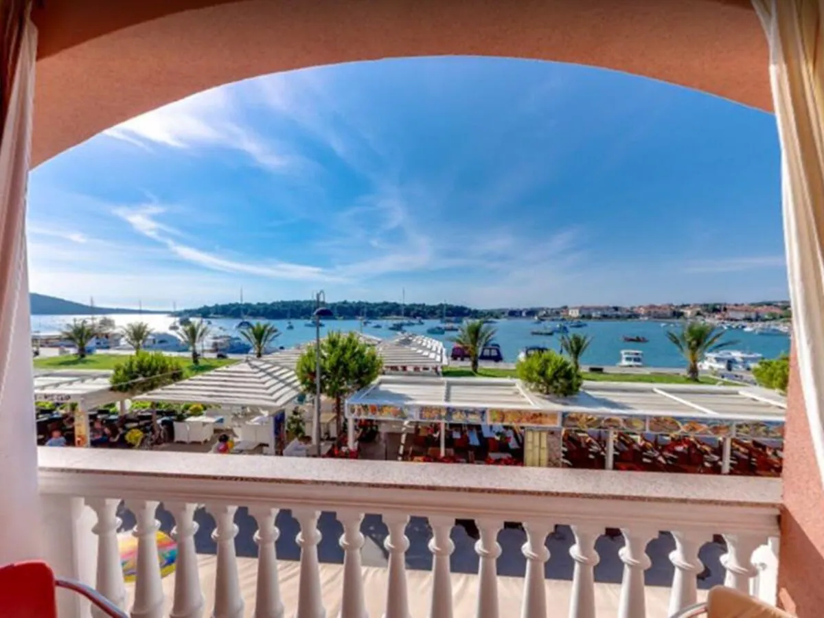 Holiday apartment Apartments Belvi