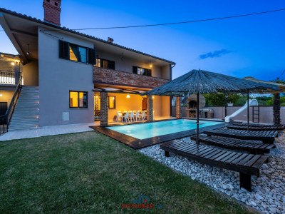 Villa 7 Schlafzimmer Villa in der Nähe von Pula in Barban - Villa