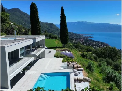 Villa Infinity Villa in Salo, BS - Villa