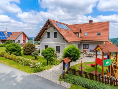 Apartment Ferienwohnung mit Terrasse in Bad Loipersdorf - Apartment